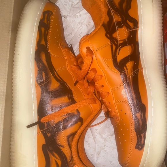 Skeleton Air Force 1 size 8